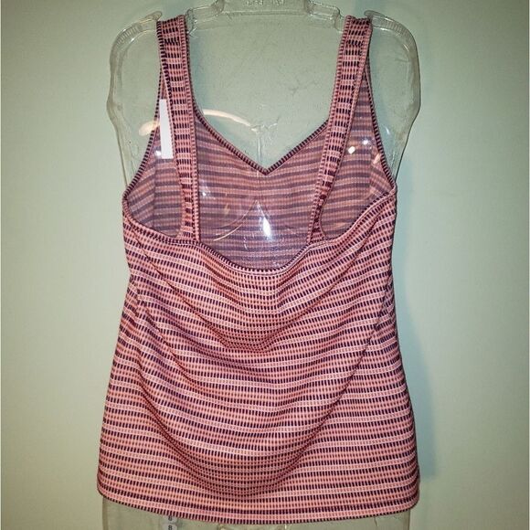 LOFT Women’s Large Sleeveless Tank Top NWT Lightweight Layering Essential - Picture 3 of 6